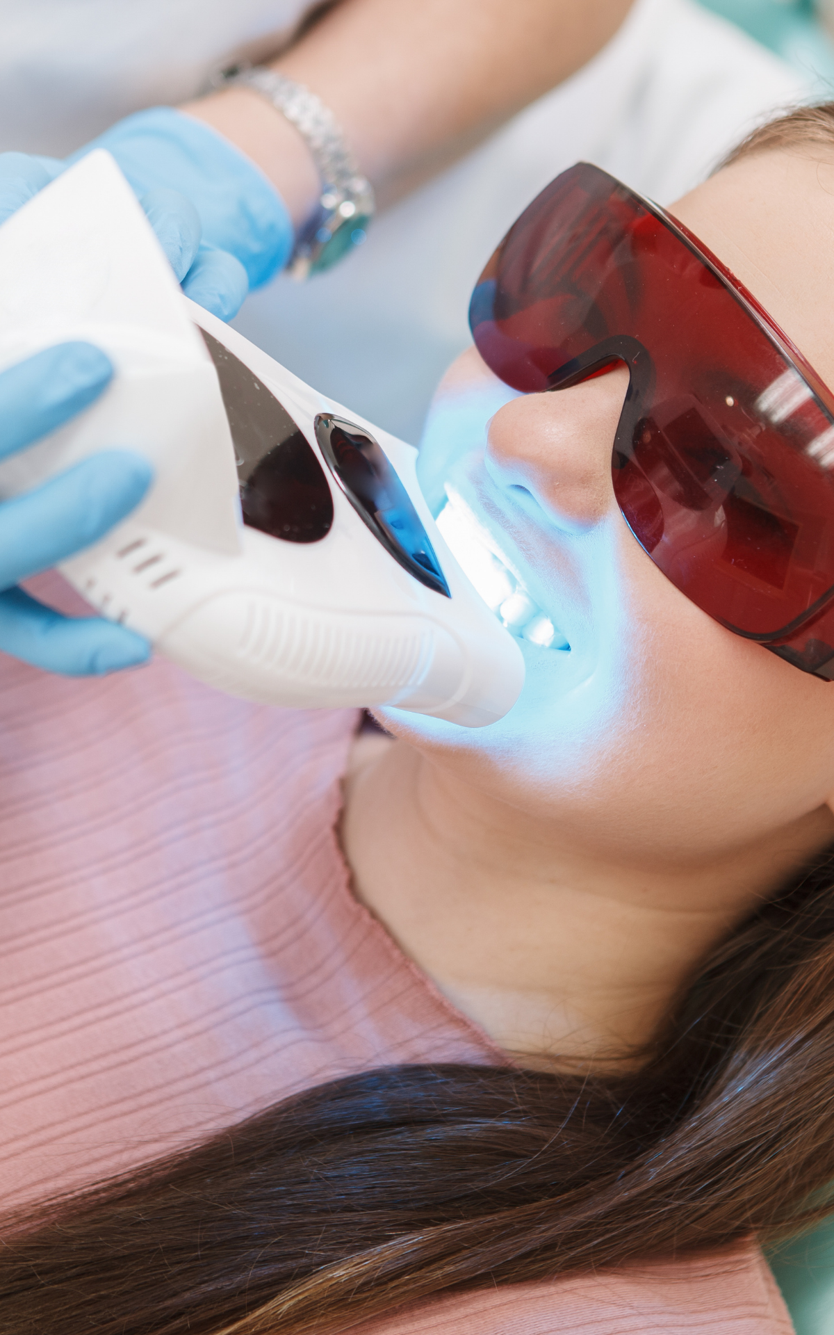 https://www.turquoisemedicalinternational.com/wp-content/uploads/2022/09/Laser-Dental.png